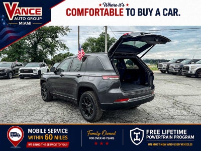 2026 Jeep Grand Cherokee GRAND CHEROKEE LAREDO ALTITUDE 4X4