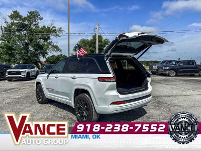 2026 Jeep Grand Cherokee GRAND CHEROKEE SUMMIT 4X4