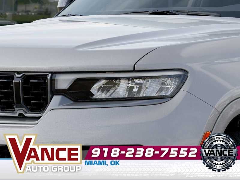 2026 Jeep Grand Cherokee GRAND CHEROKEE SUMMIT 4X4