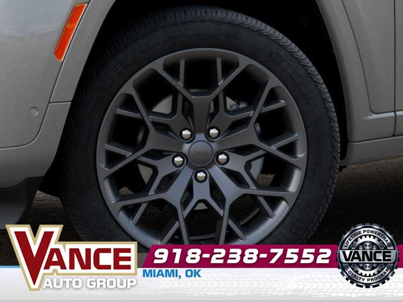 2026 Jeep Grand Cherokee GRAND CHEROKEE SUMMIT 4X4