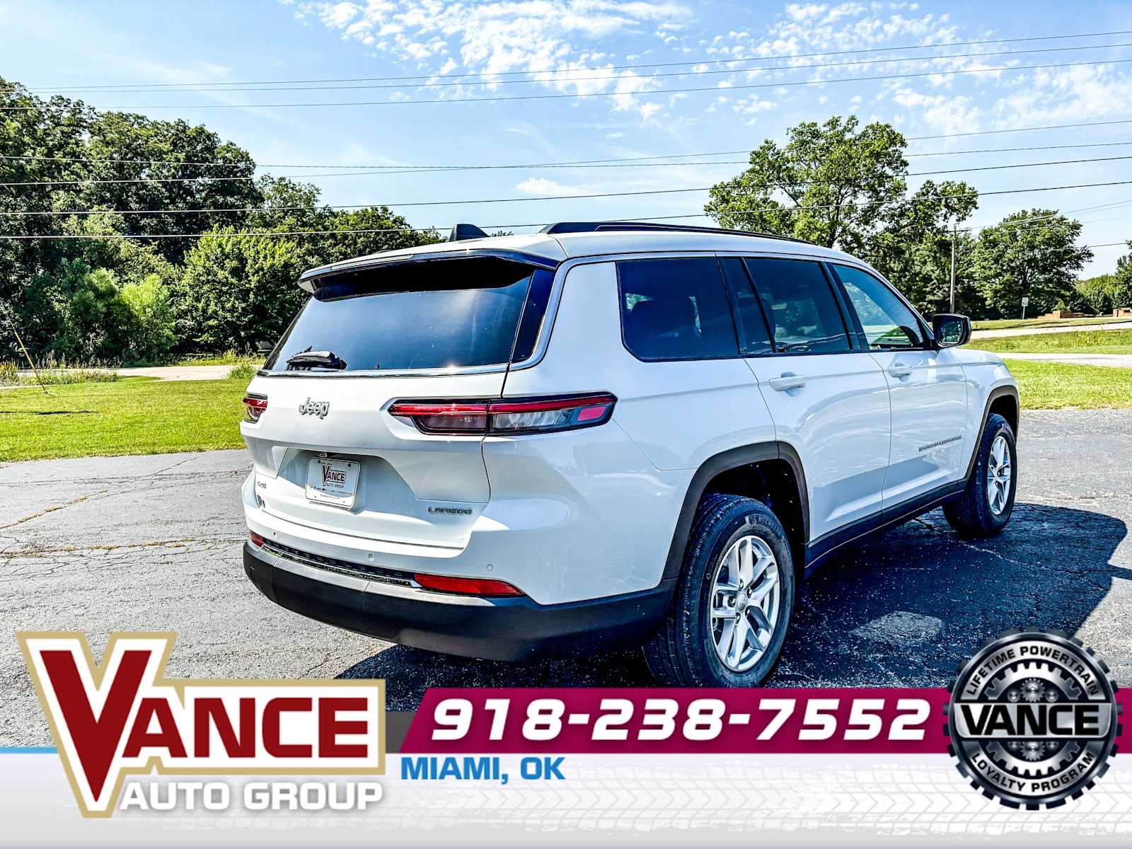 2025 Jeep Grand Cherokee L GRAND CHEROKEE L LAREDO X 4X4