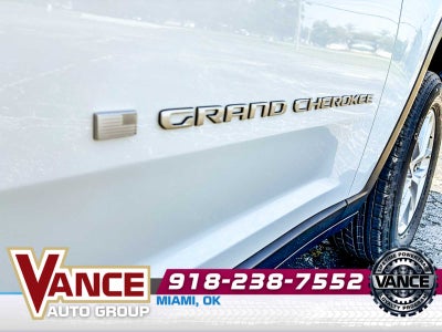 2025 Jeep Grand Cherokee L GRAND CHEROKEE L LAREDO X 4X4