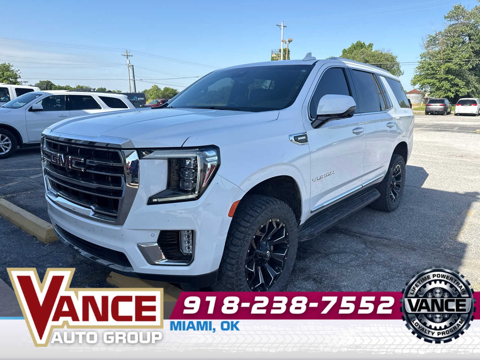 2024 GMC Yukon 4WD SLT's photo