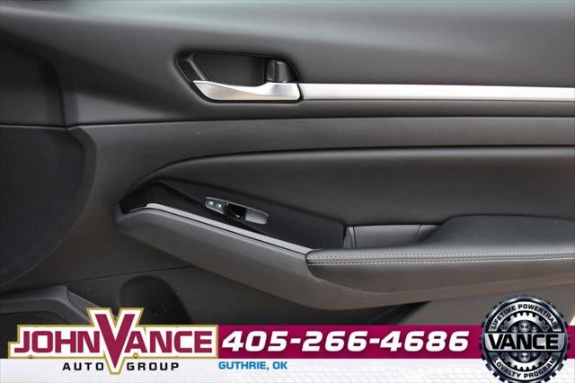 2023 Nissan Altima SV FWD