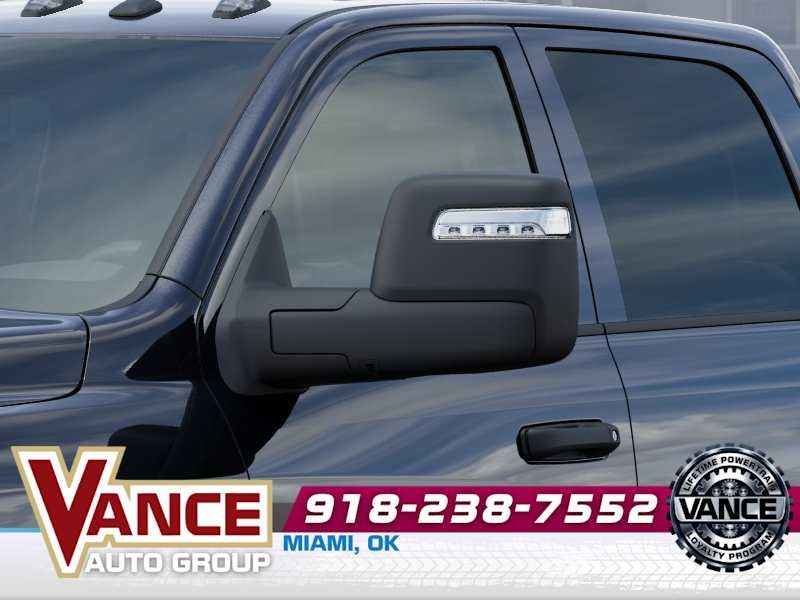 2026 RAM Ram 2500 RAM 2500 BLACK EXPRESS CREW CAB 4X4 6'4' BOX