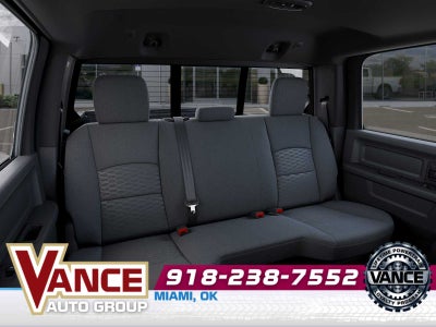 2026 RAM Ram 2500 RAM 2500 BLACK EXPRESS CREW CAB 4X4 6'4' BOX