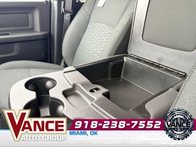 2026 RAM Ram 2500 RAM 2500 BLACK EXPRESS CREW CAB 4X4 6'4' BOX