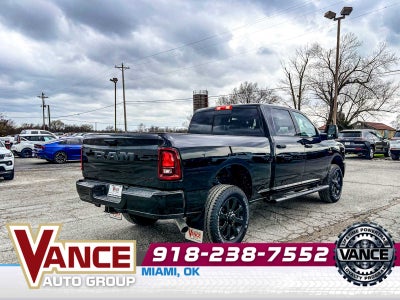 2026 RAM Ram 2500 RAM 2500 BLACK EXPRESS CREW CAB 4X4 6'4' BOX