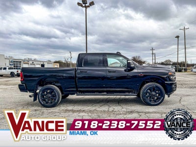 2026 RAM Ram 2500 RAM 2500 BLACK EXPRESS CREW CAB 4X4 6'4' BOX