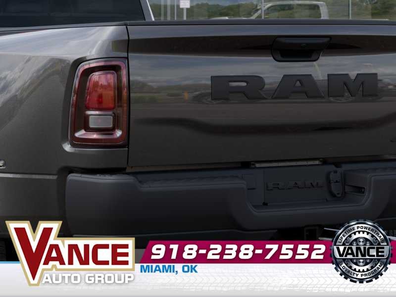 2026 RAM Ram 3500 RAM 3500 TRADESMAN CREW CAB 4X4 8' BOX