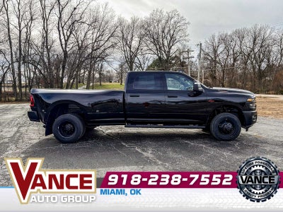 2026 RAM Ram 3500 RAM 3500 TRADESMAN CREW CAB 4X4 8' BOX