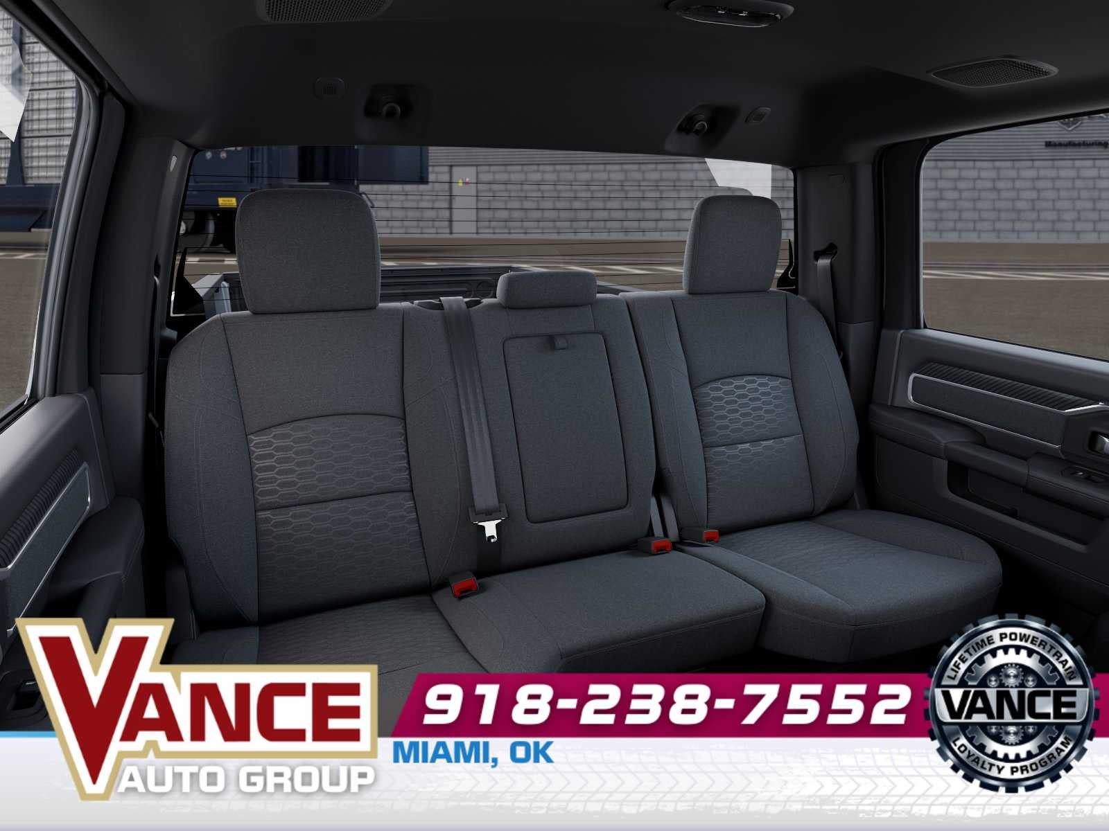 2026 RAM Ram 3500 RAM 3500 BIG HORN CREW CAB 4X4 8' BOX