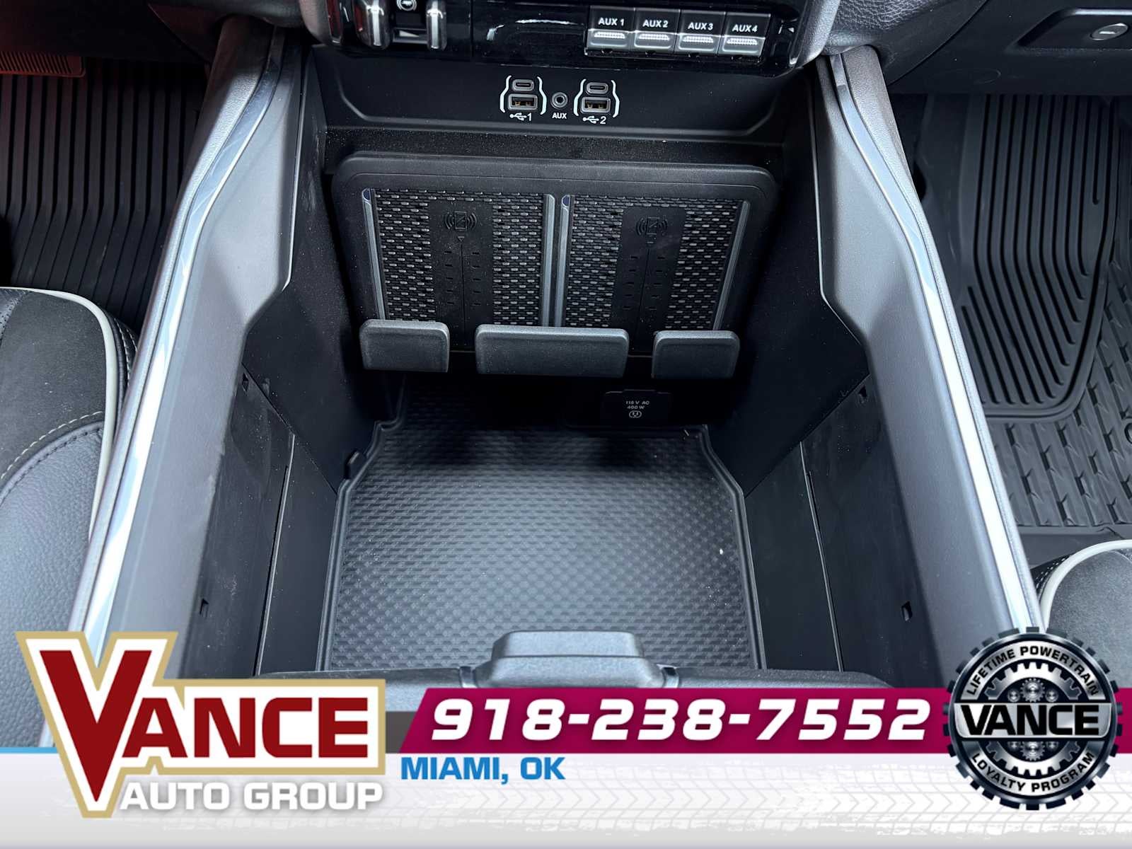 2025 RAM Ram 3500 RAM 3500 LARAMIE CREW CAB 4X4 8' BOX