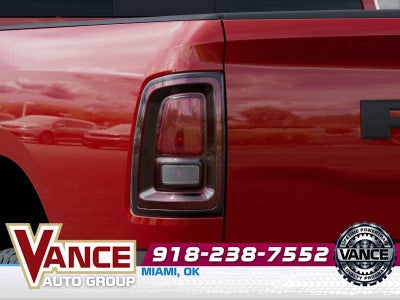 2026 RAM Ram 2500 RAM 2500 BLACK EXPRESS CREW CAB 4X4 6'4' BOX