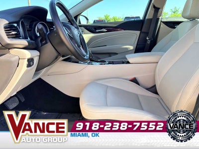 2018 Buick Regal Sportback Essence