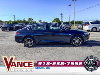 2018 Buick Regal Sportback Essence