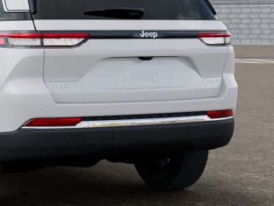 2027 Jeep Grand Cherokee Laredo