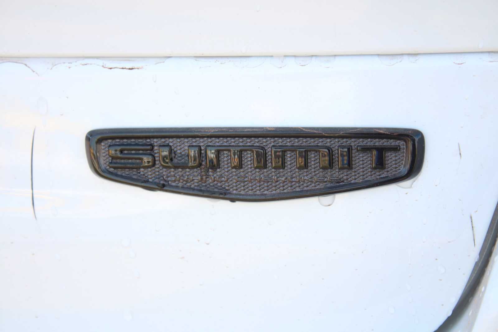 2027 Jeep Grand Cherokee Summit