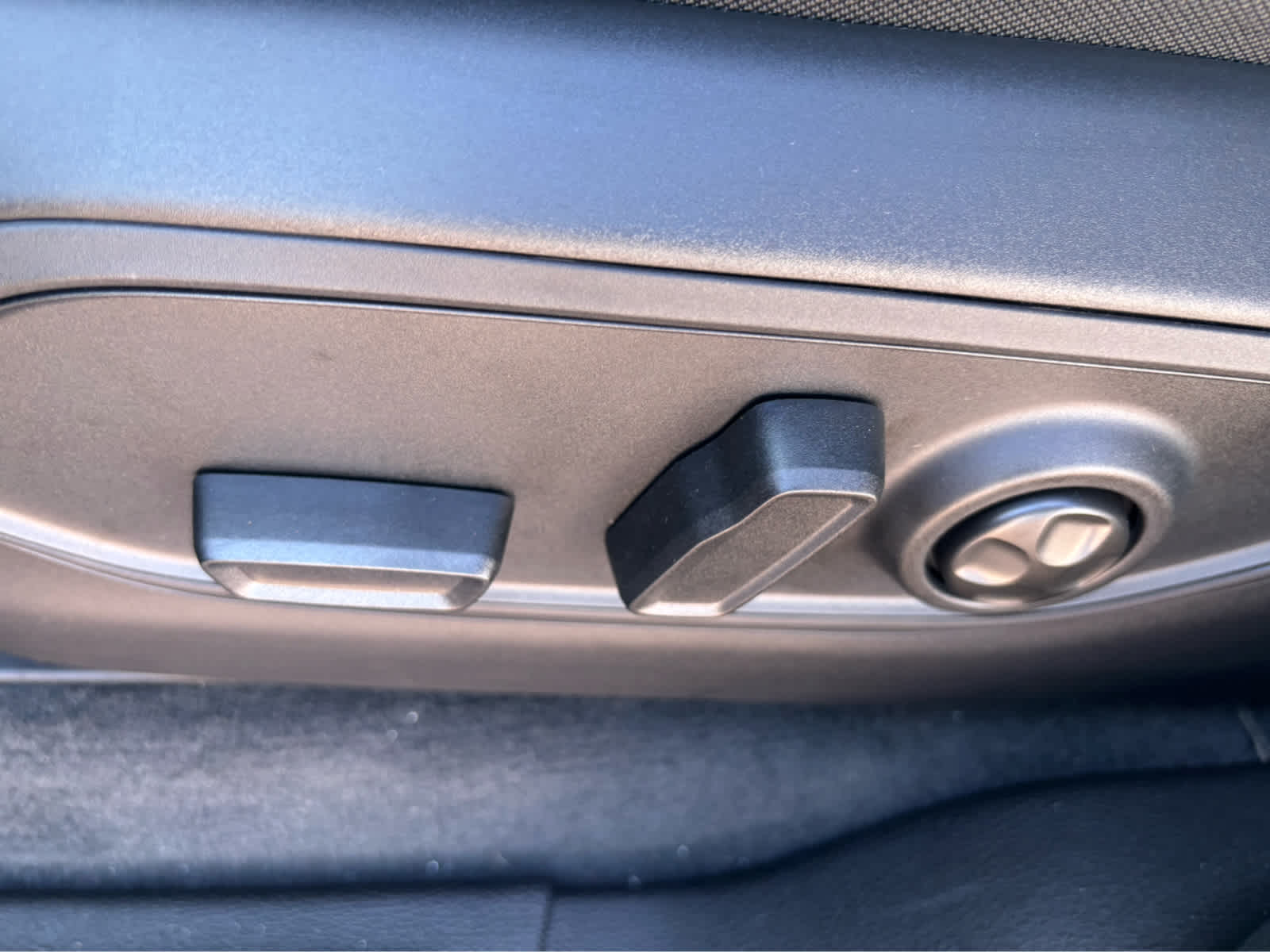 2027 Jeep Grand Cherokee L Laredo Altitude