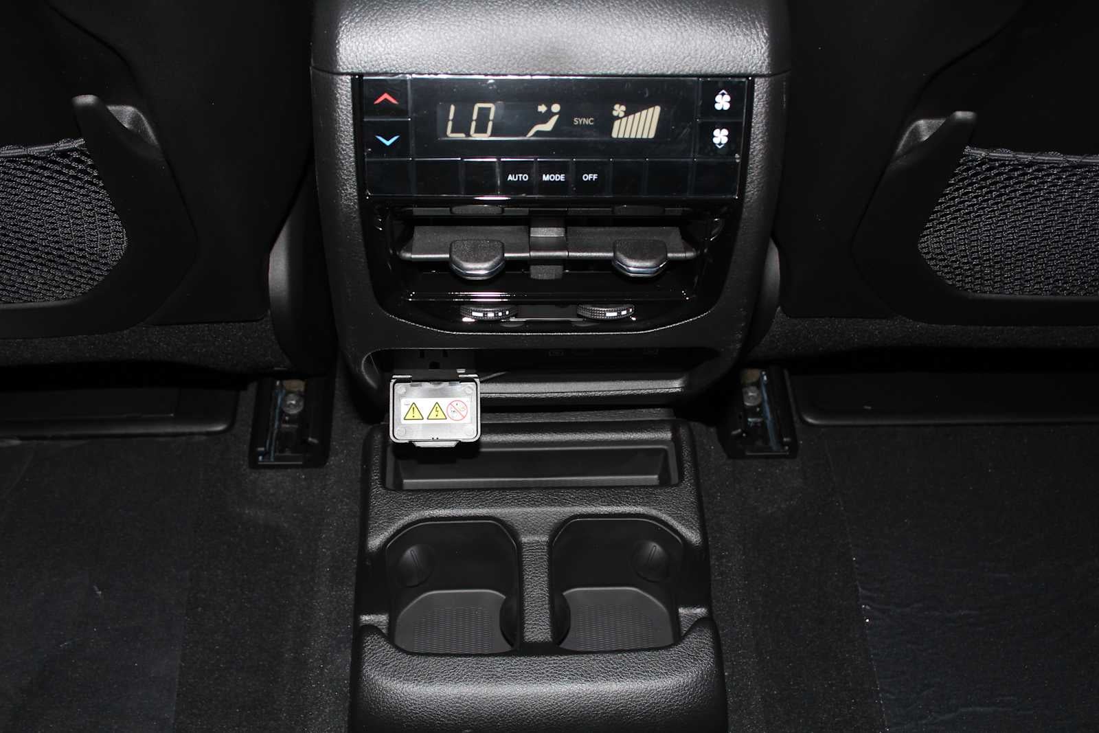 2027 Jeep Grand Cherokee L Limited