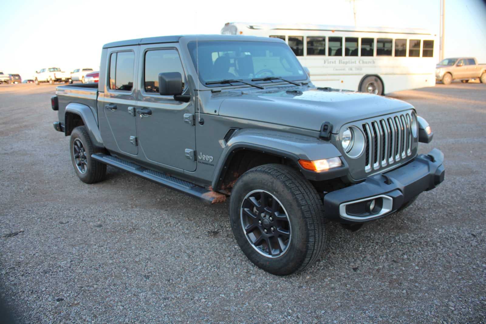 2022 Jeep Gladiator Overland