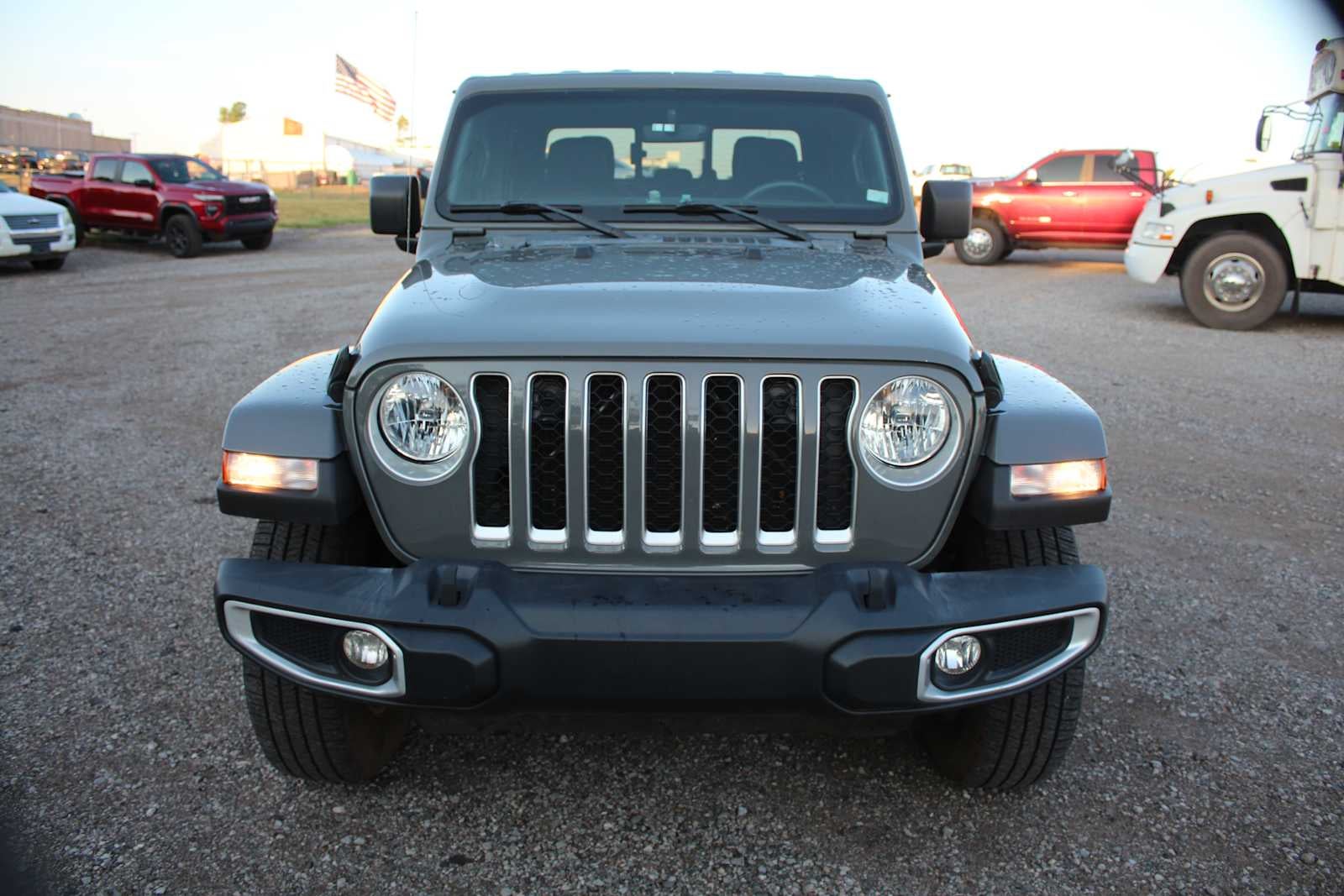 2022 Jeep Gladiator Overland