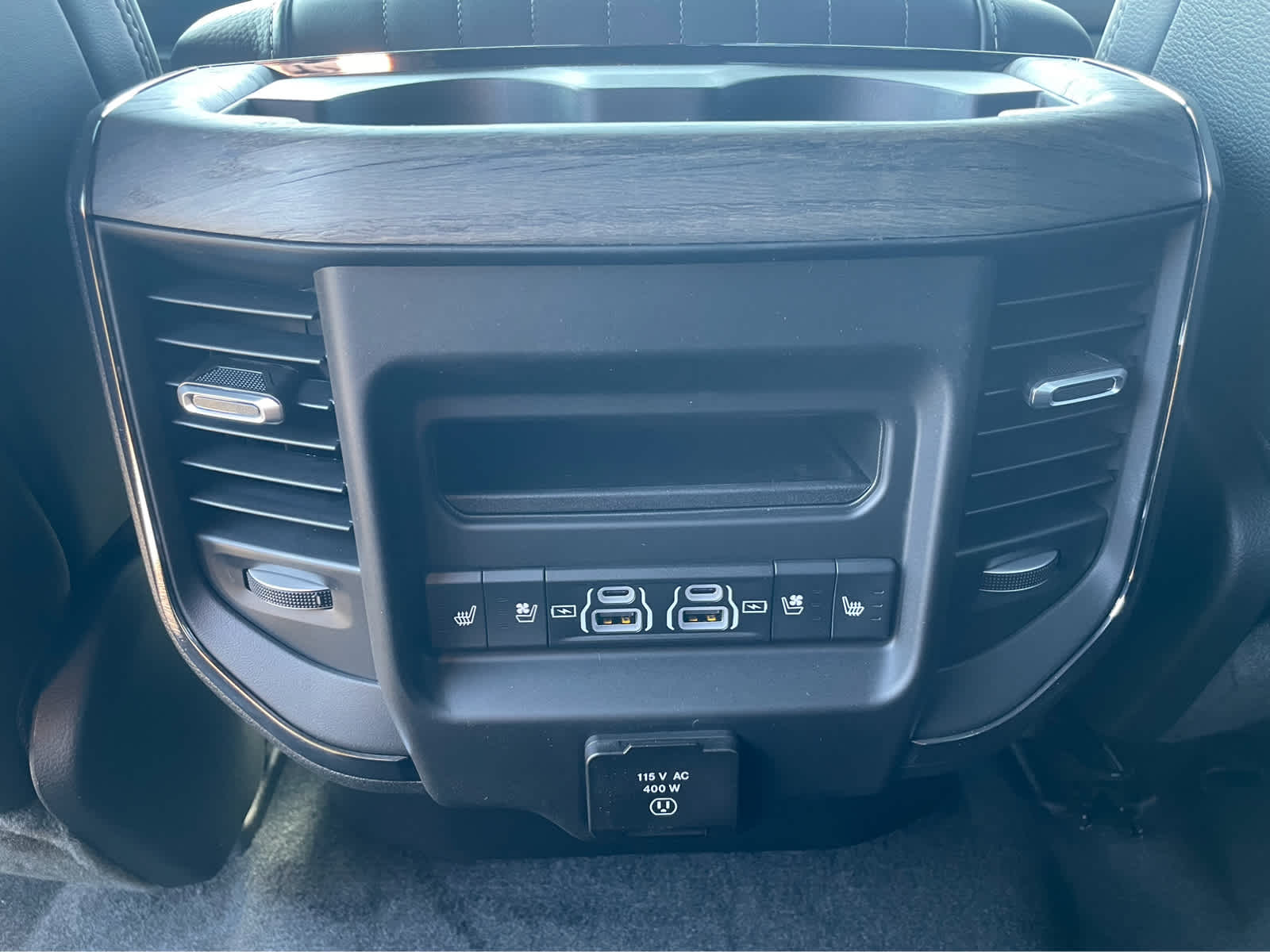 2026 RAM Ram 1500 Limited