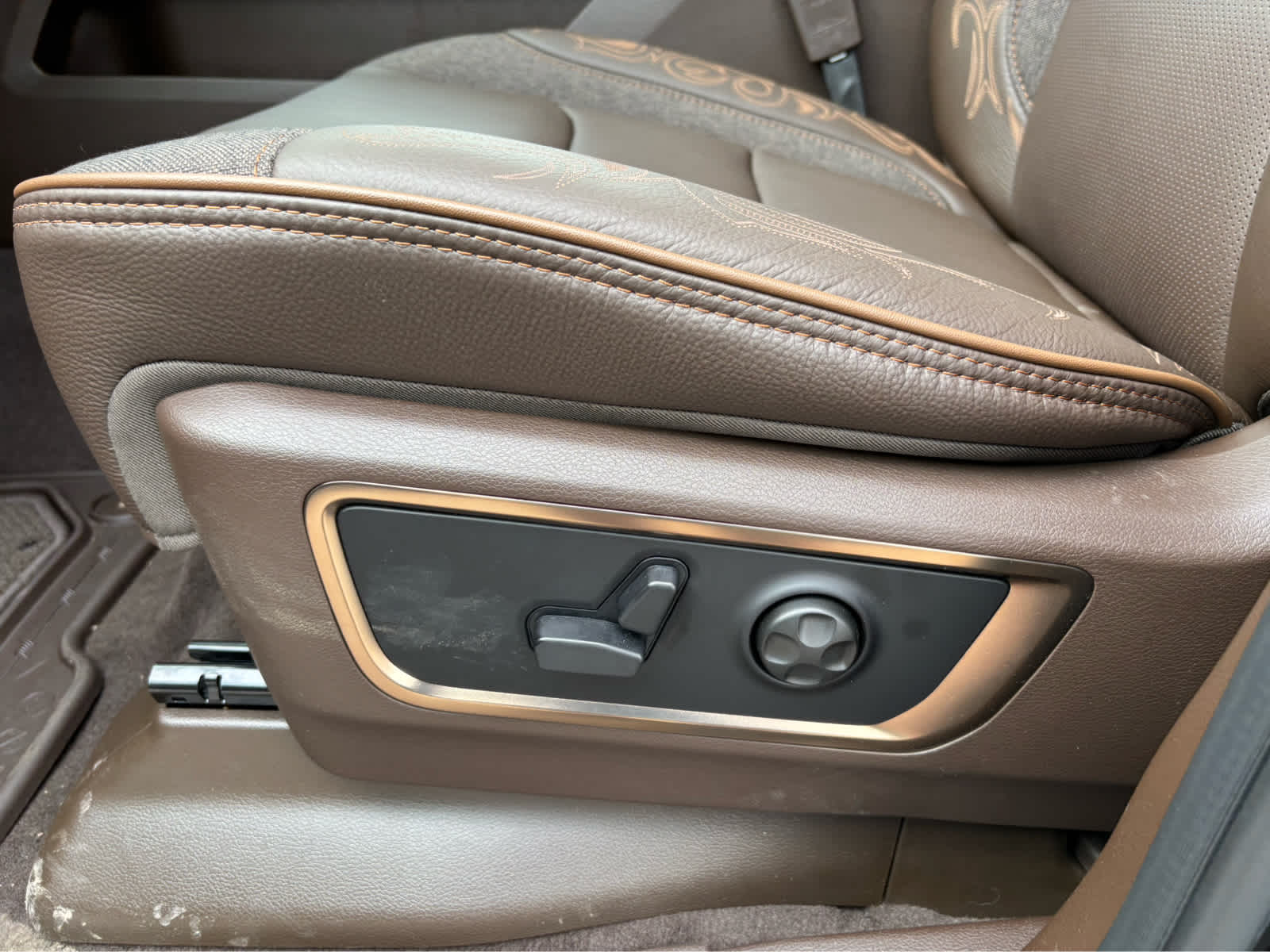 2026 RAM Ram 1500 Longhorn