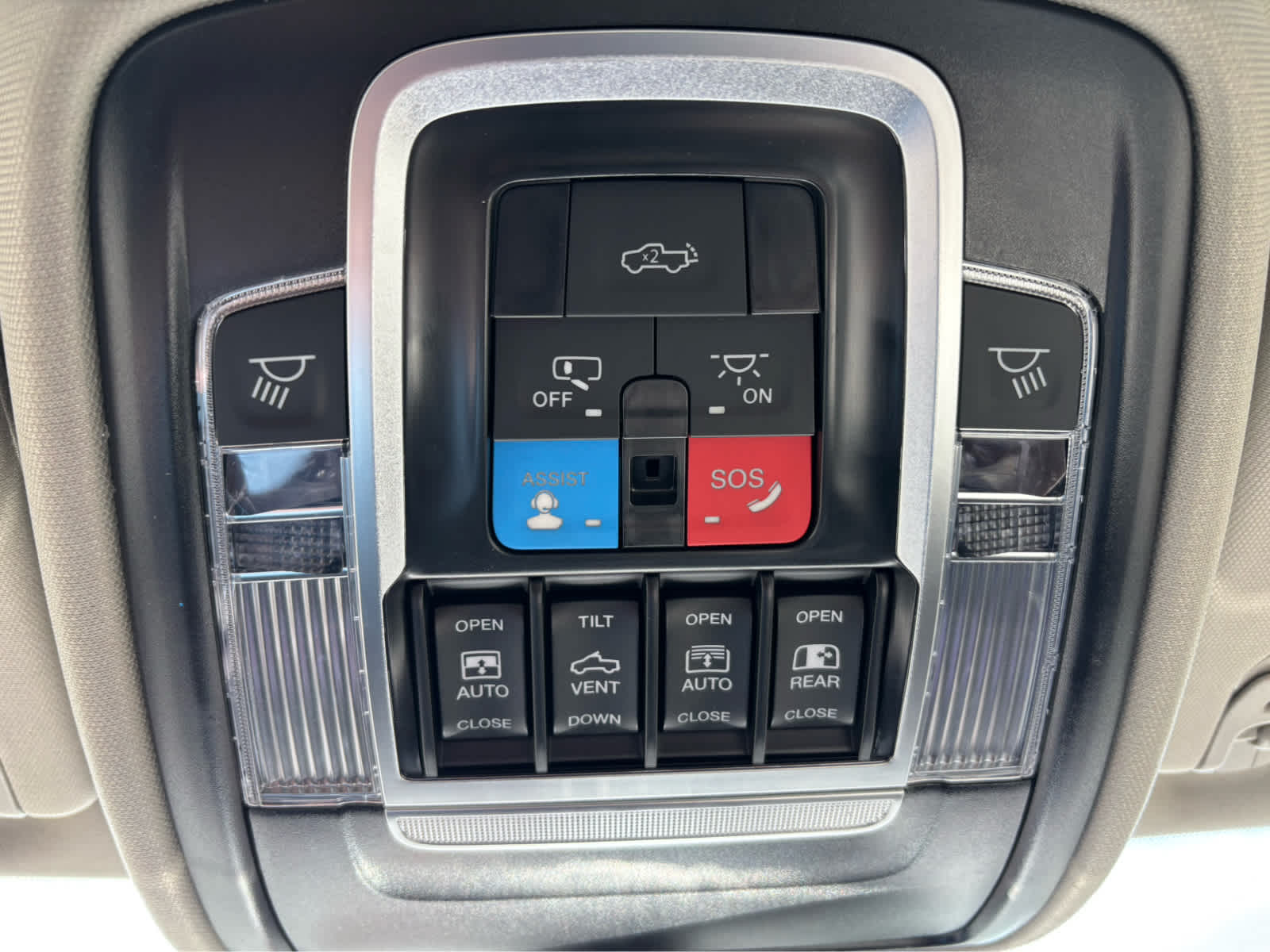 2026 RAM Ram 1500 Laramie