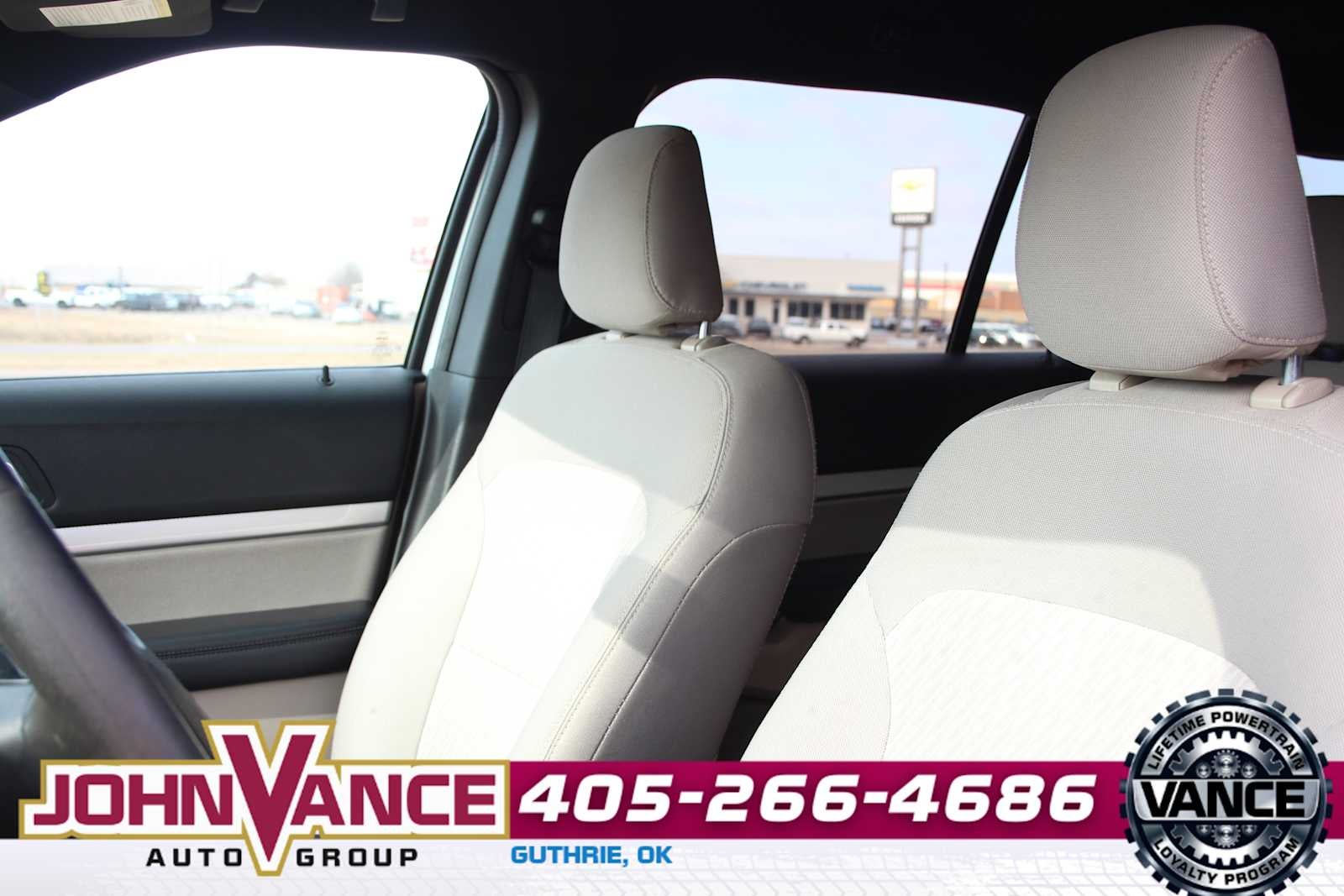 2019 Ford Explorer Base