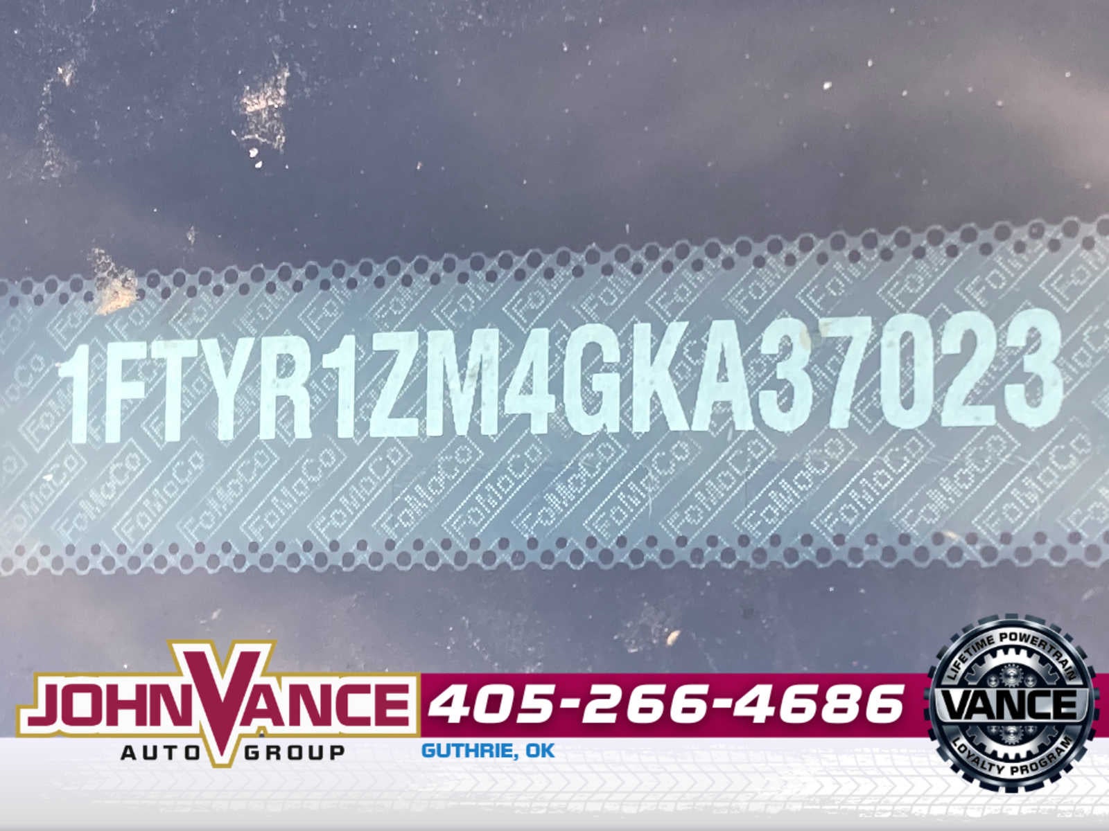 2016 Ford Transit-250 T-250 130" Low Rf 9000 GVWR Swing-Out RH Dr