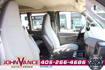 2017 Chevrolet Express 2500 LT