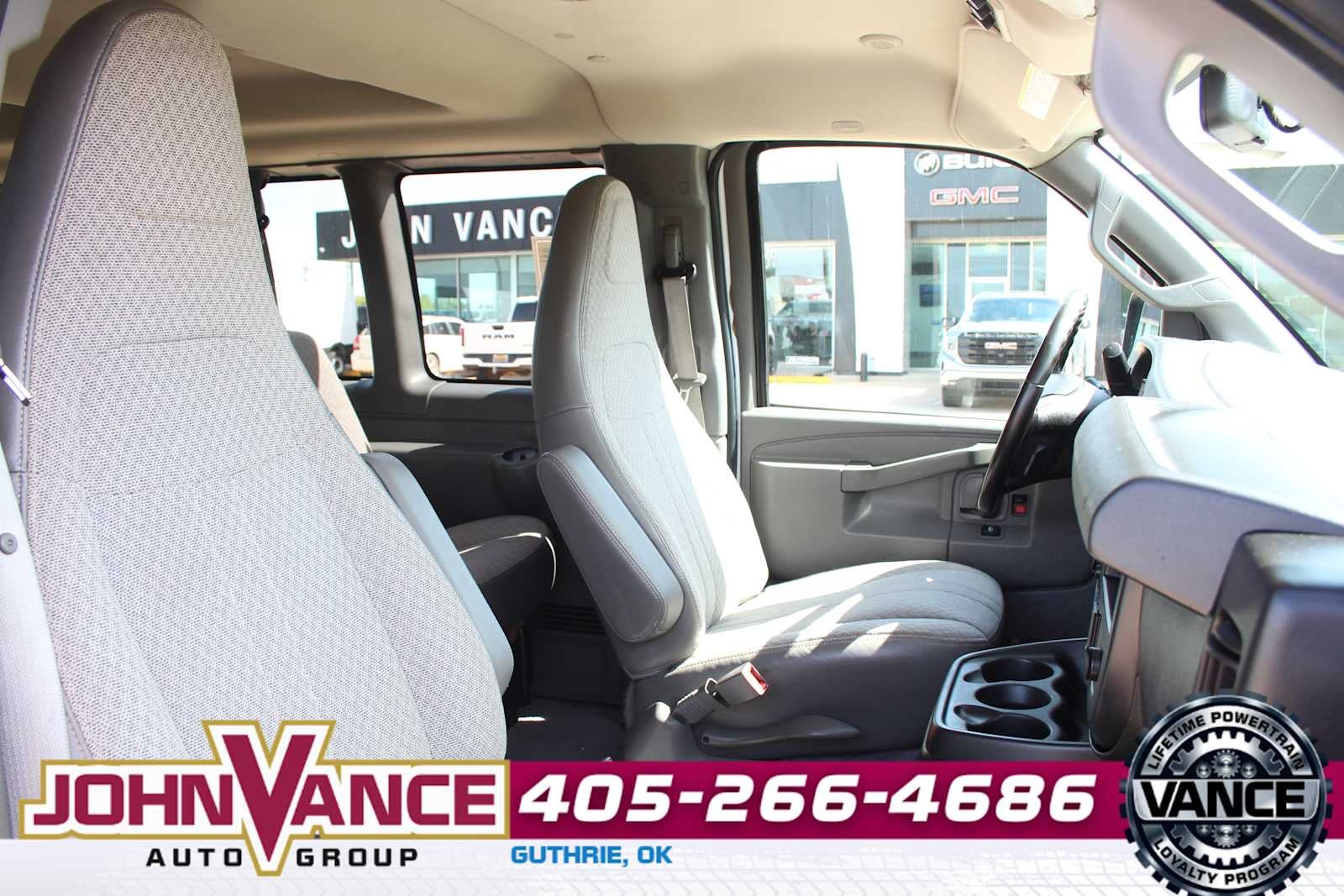 2017 Chevrolet Express 2500 LT