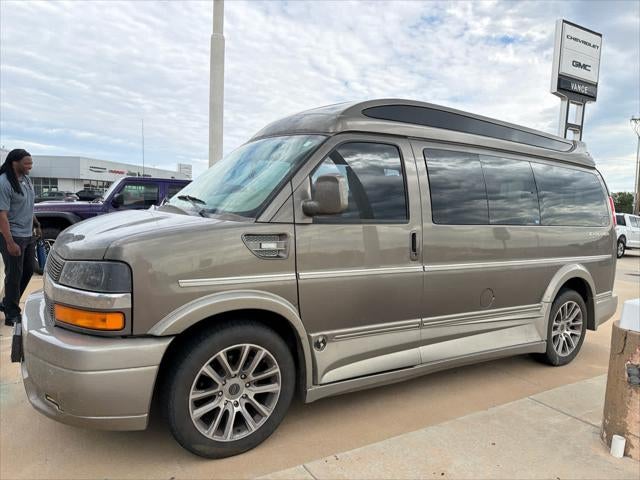 2021 Chevrolet Express Cargo Van RWD 2500 135"