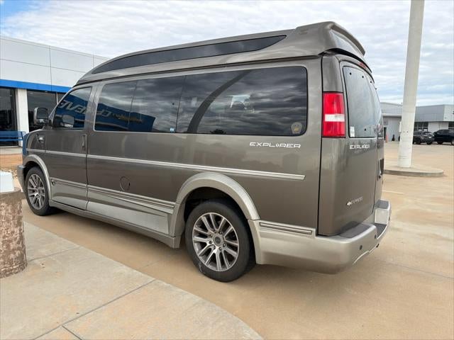 2021 Chevrolet Express Cargo Van RWD 2500 135"