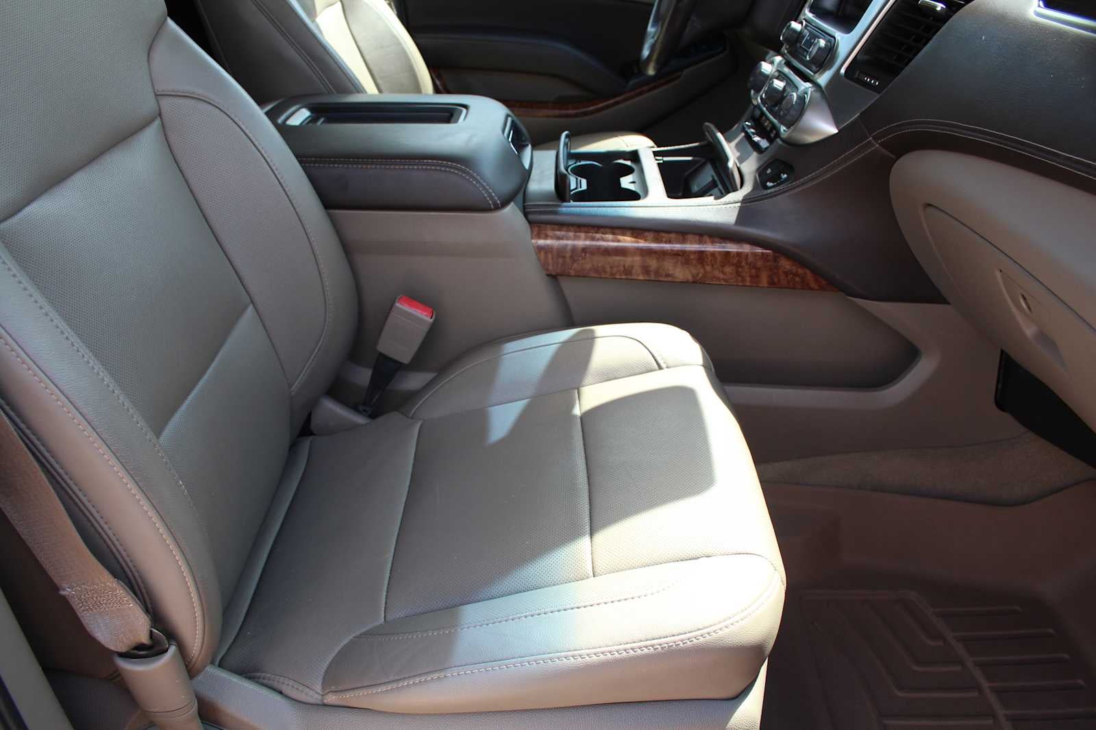 2015 Chevrolet Suburban LTZ