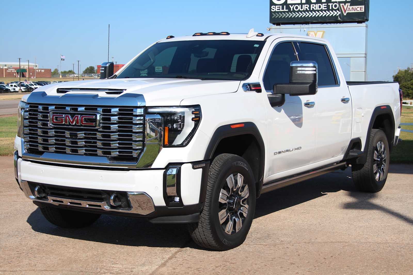 2024 GMC Sierra 2500HD Denali