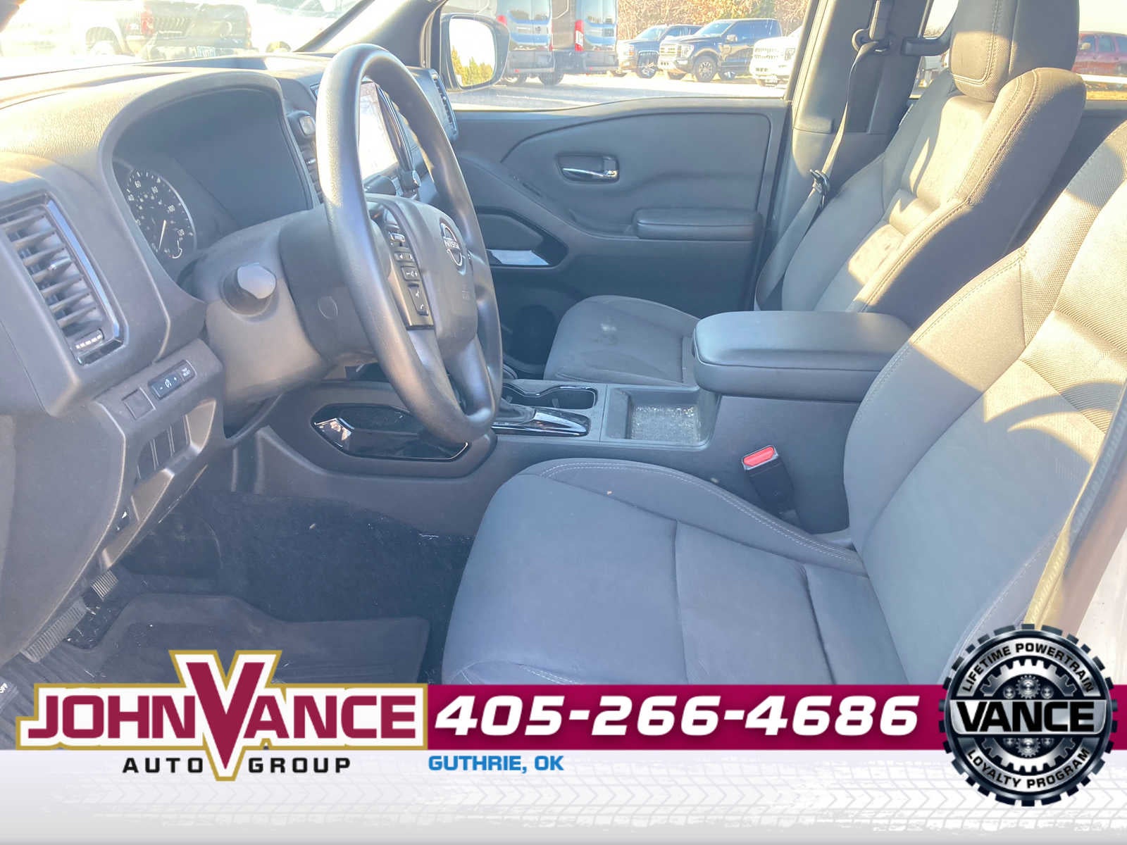 2023 Nissan Frontier SV