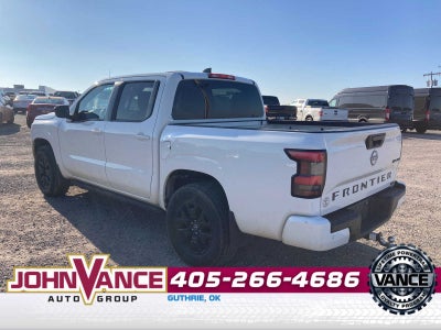 2023 Nissan Frontier SV