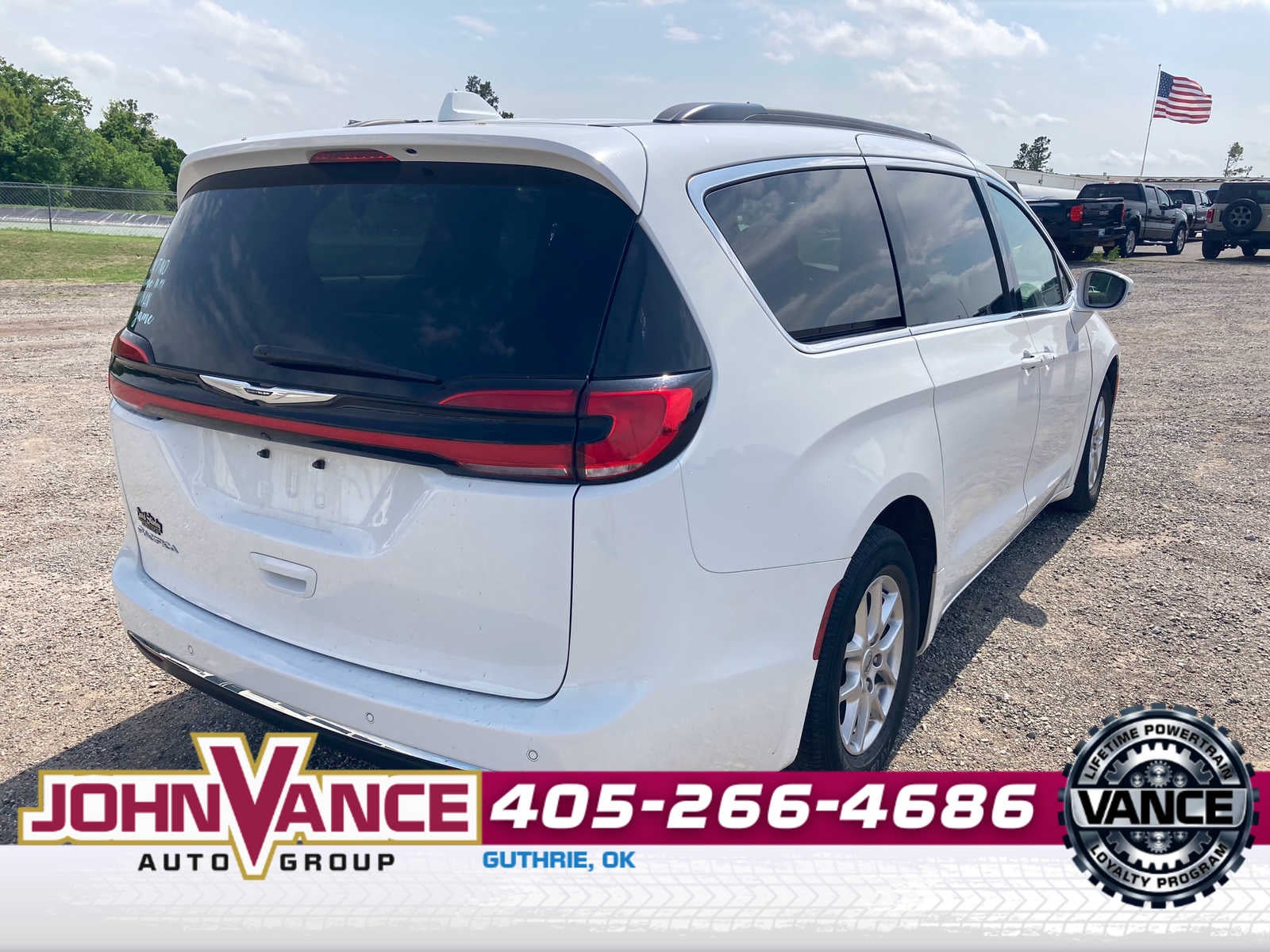 2022 Chrysler Pacifica Touring L