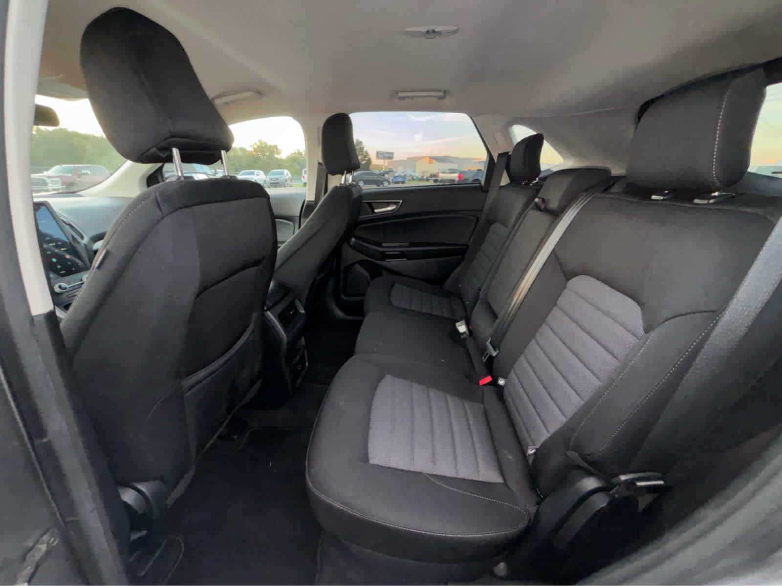 2022 Ford Edge SE