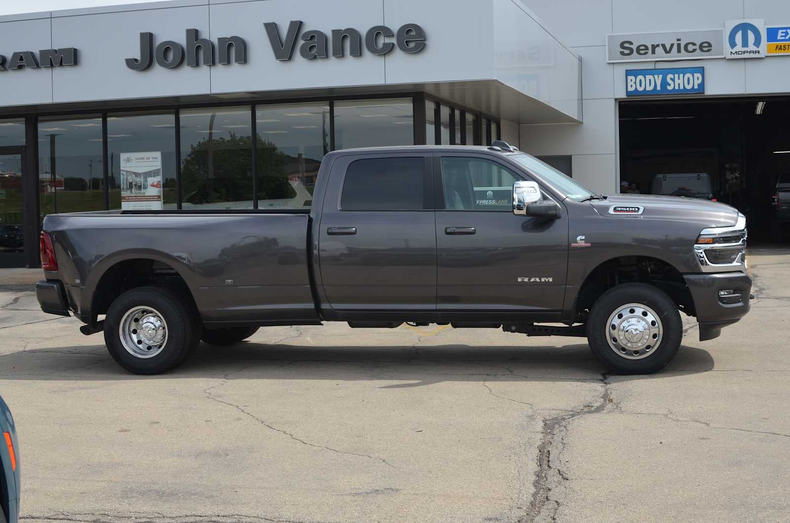 2026 RAM Ram 3500 Laramie