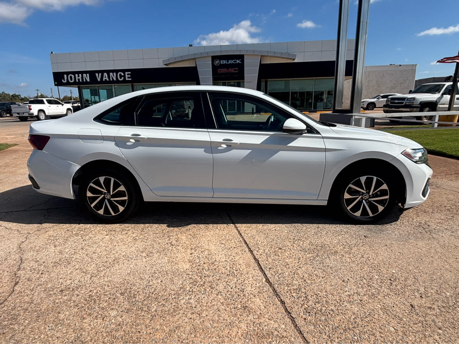 2022 Volkswagen Jetta S