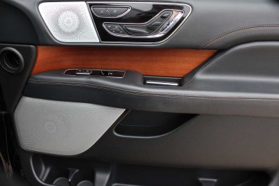 2022 Lincoln Navigator Black Label