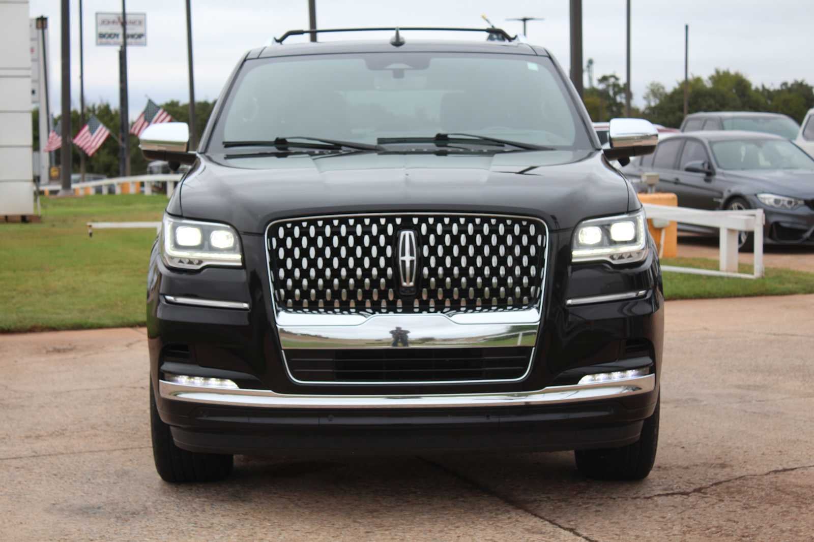 2022 Lincoln Navigator Black Label