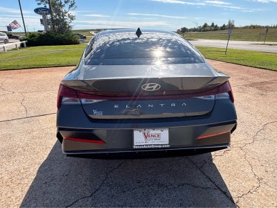 2025 Hyundai Elantra SEL Convenience