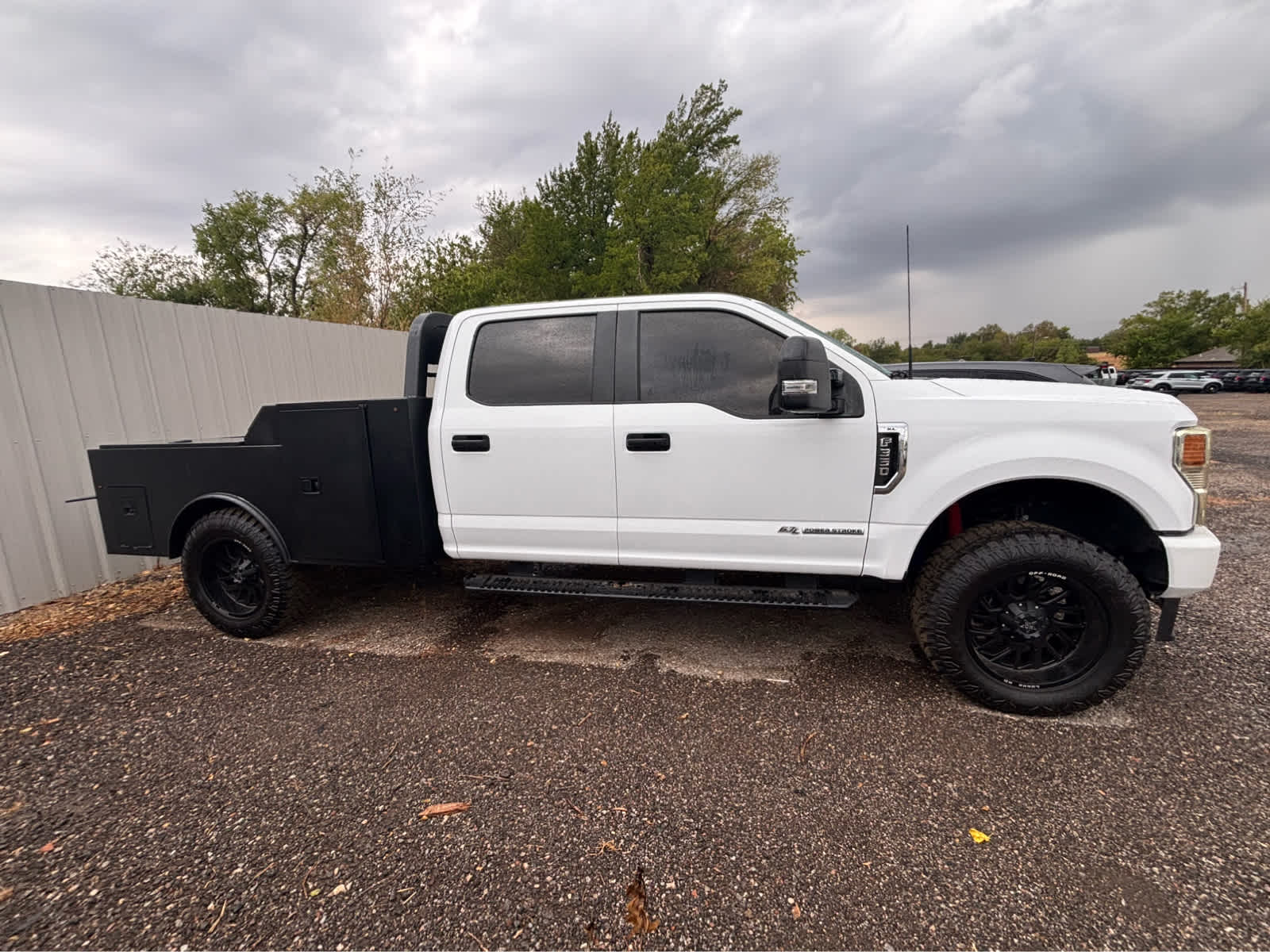 2022 Ford Super Duty F-350 SRW XL