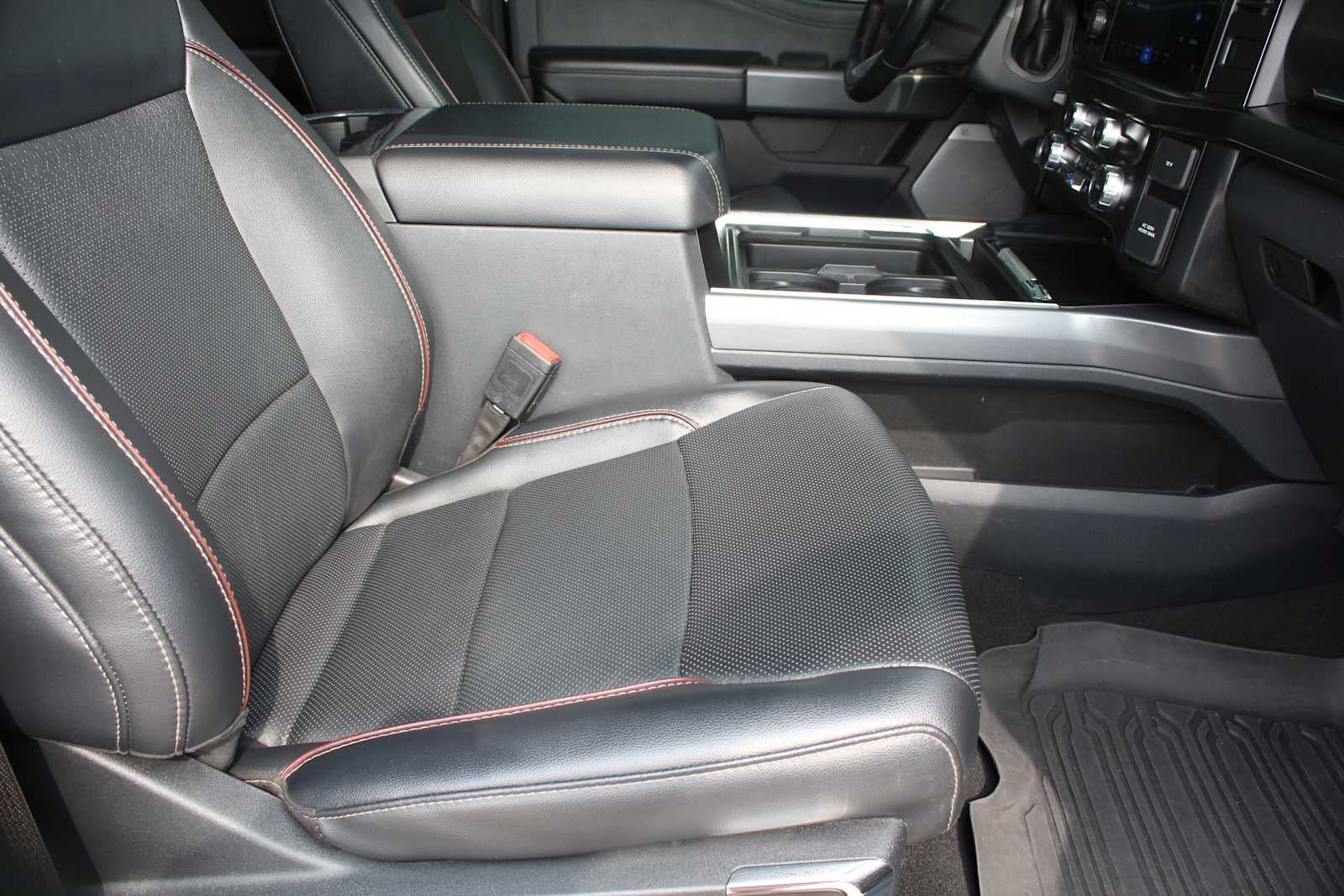 2024 Ford Super Duty F-450 DRW XL