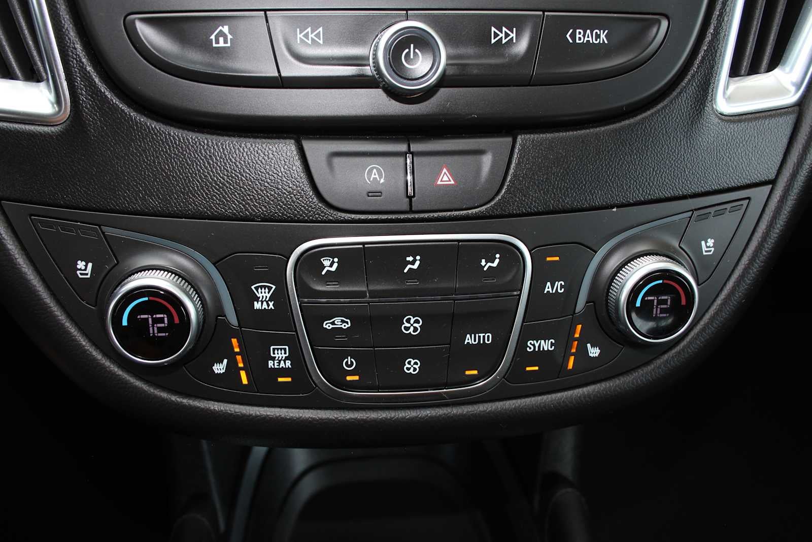 2024 Chevrolet Malibu 2LT