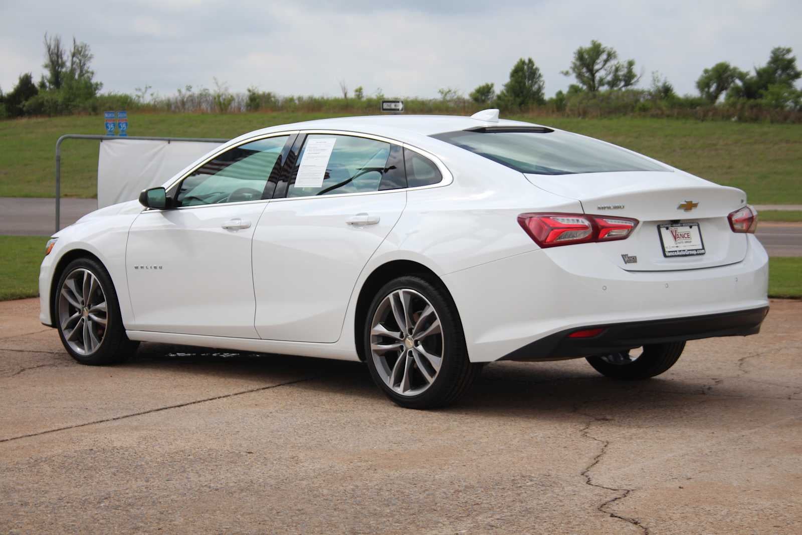 2024 Chevrolet Malibu 2LT